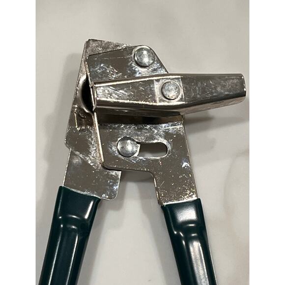 Vintage Swing-A-Way Can Opener Green Handle USA Made Manual Kitchen Tool - Picture 5 of 8